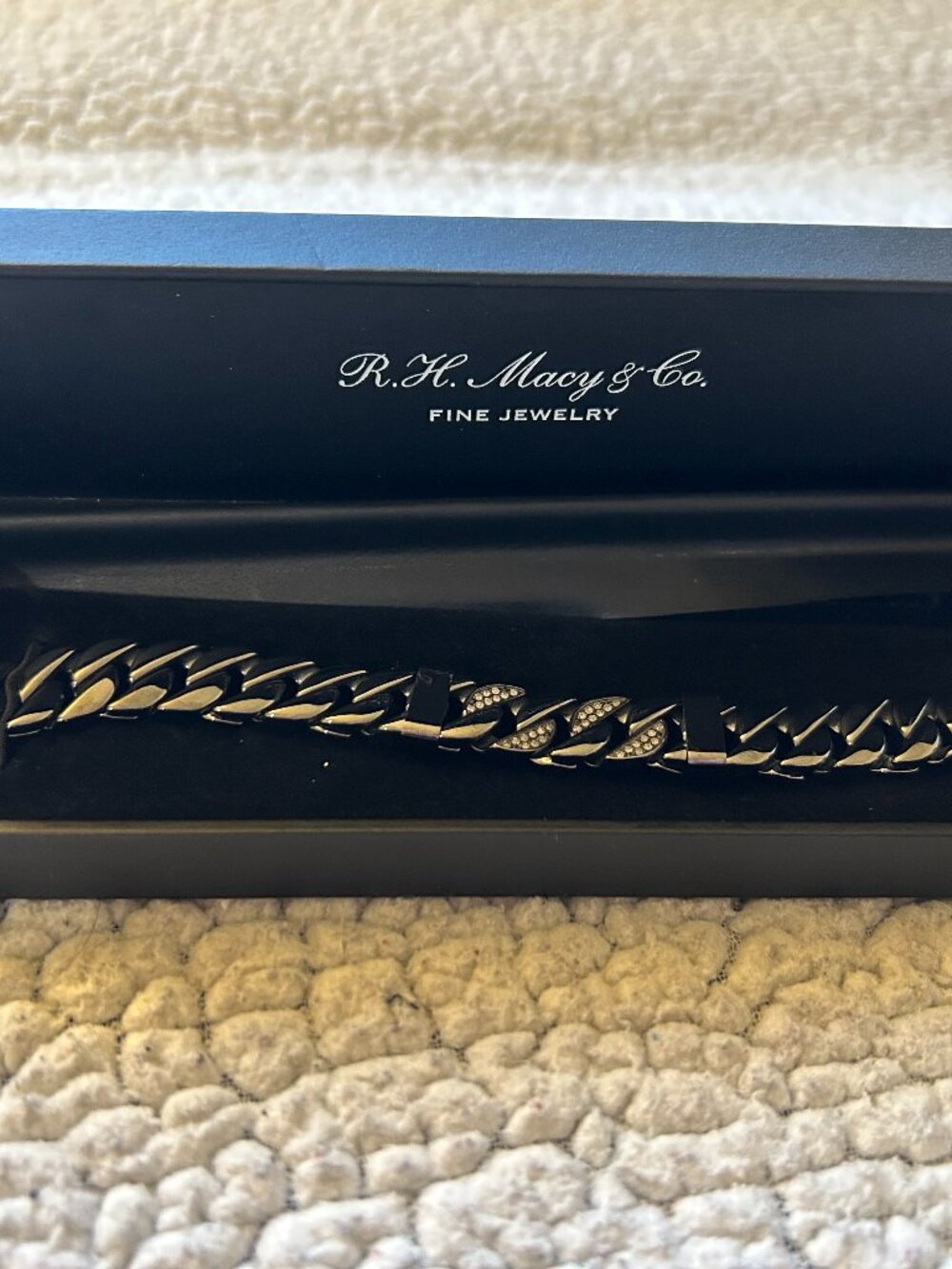 R.H Macy & Co -- silver chain link bracelet, Mens